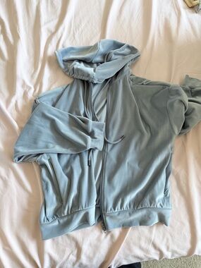 ALO Yoga Women's Light Blue Zip-Up Hoodie Jacket